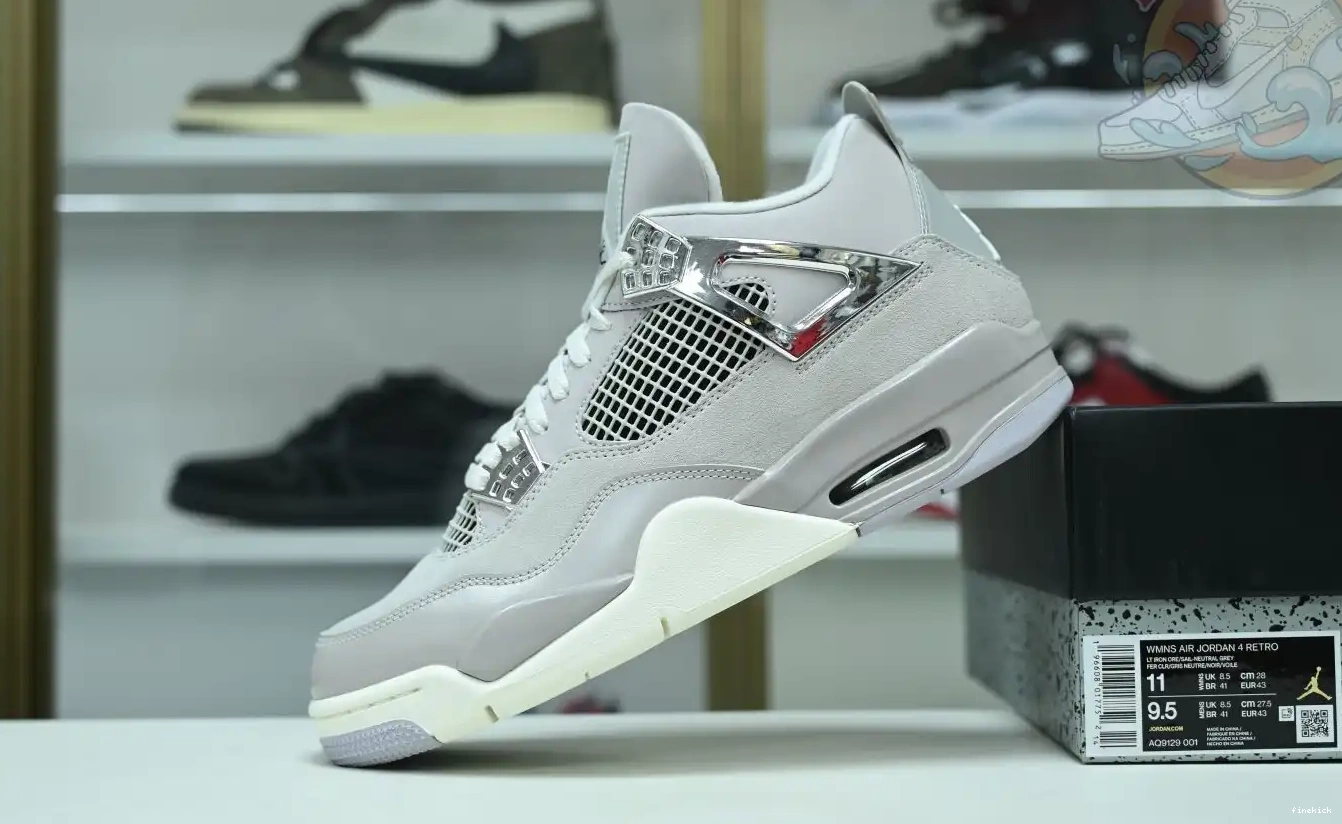 Jordan lron Jordan Air 4